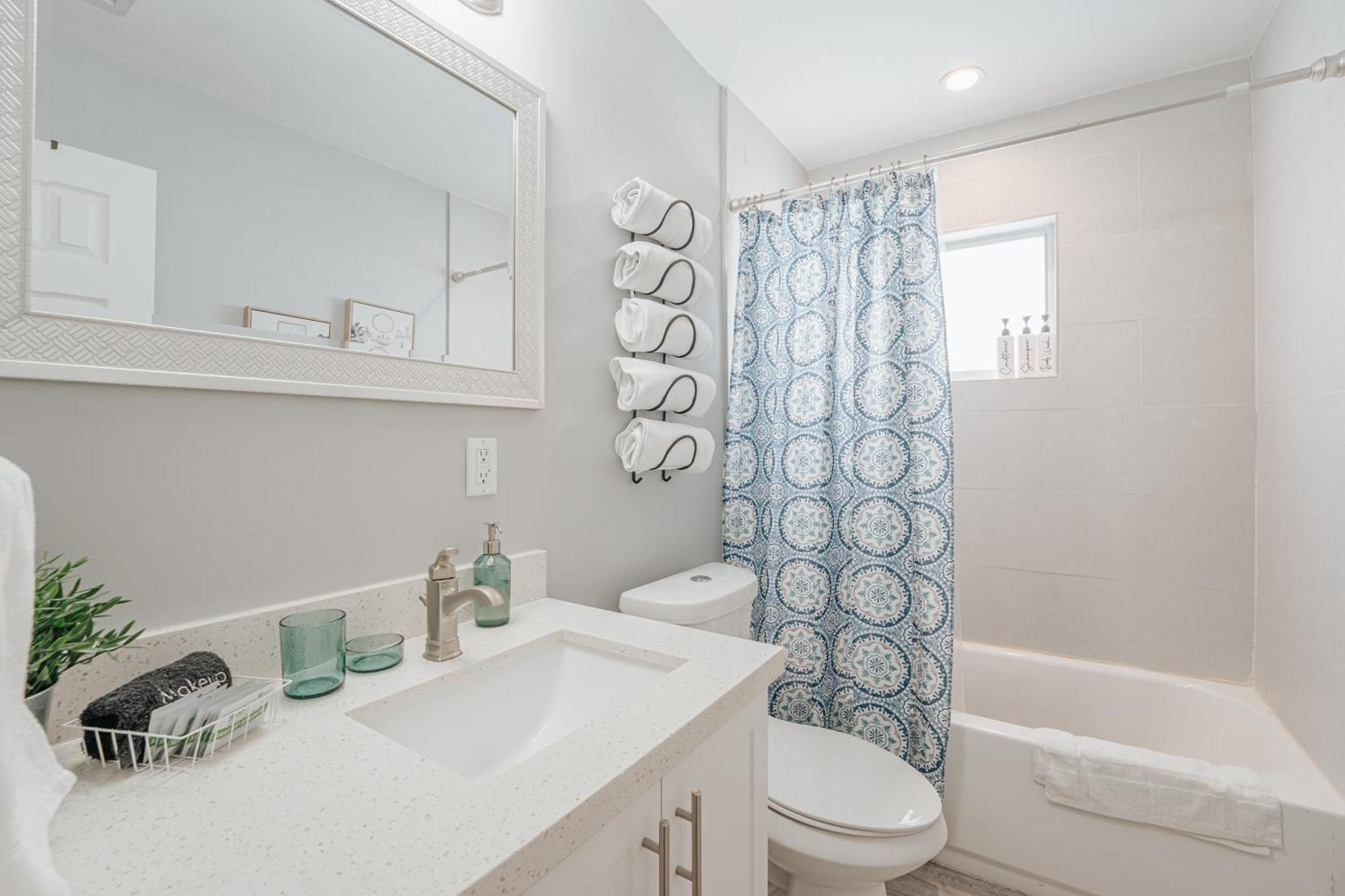 Home With A Pool Close To Beach And Fll Airport Pool Heated October- March 포트 로더데일 외부 사진