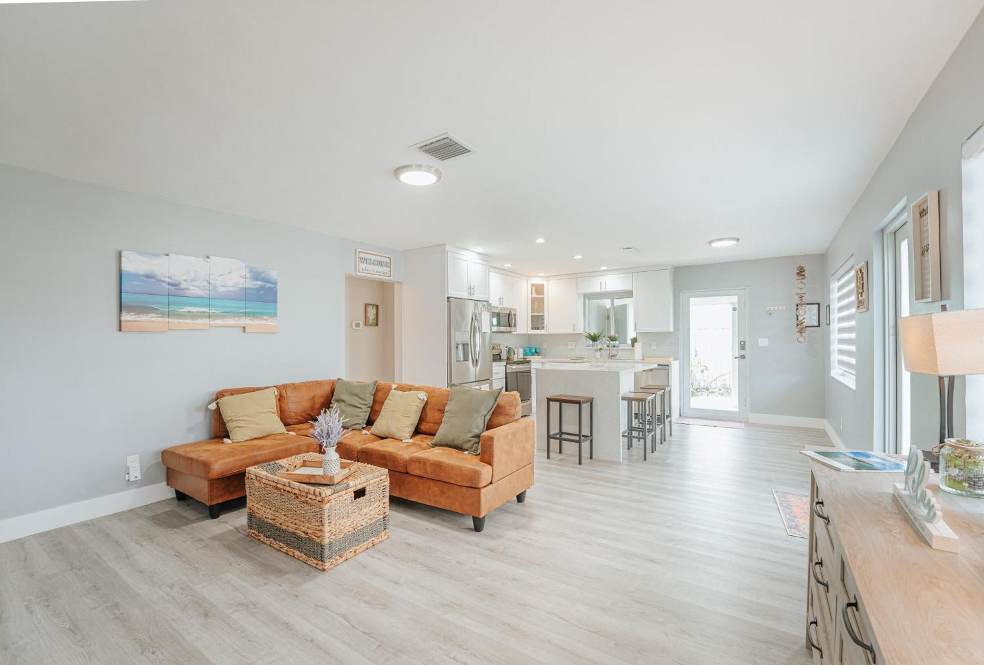 Home With A Pool Close To Beach And Fll Airport Pool Heated October- March 포트 로더데일 외부 사진