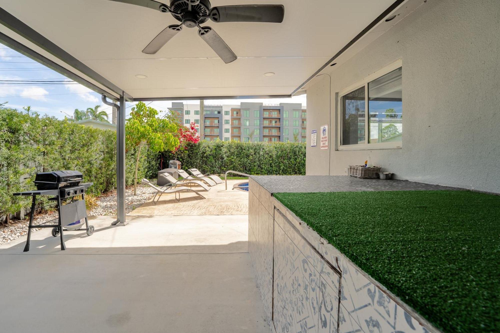 Home With A Pool Close To Beach And Fll Airport Pool Heated October- March 포트 로더데일 외부 사진